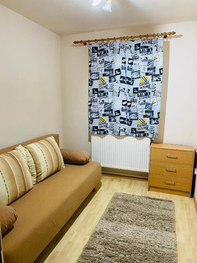 Sellada Apartament - Free Private Parking,Ac,Wi-Fi كاري المظهر الخارجي الصورة