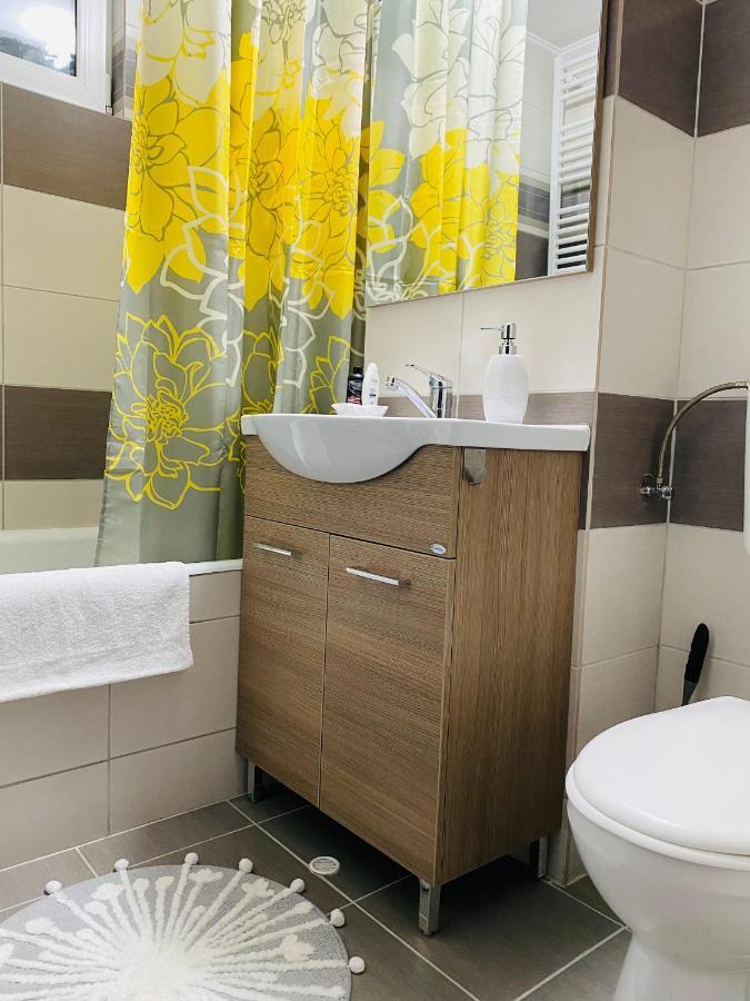Sellada Apartament - Free Private Parking,Ac,Wi-Fi كاري المظهر الخارجي الصورة